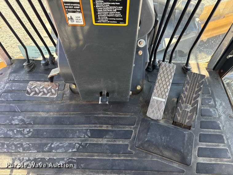 image for item FG2688 2012 John Deere 770G motor grader