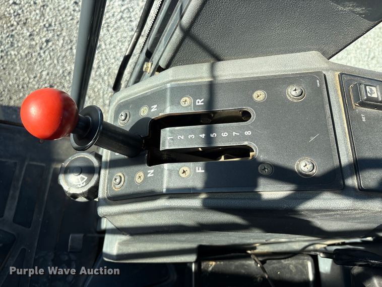 image for item FG2688 2012 John Deere 770G motor grader