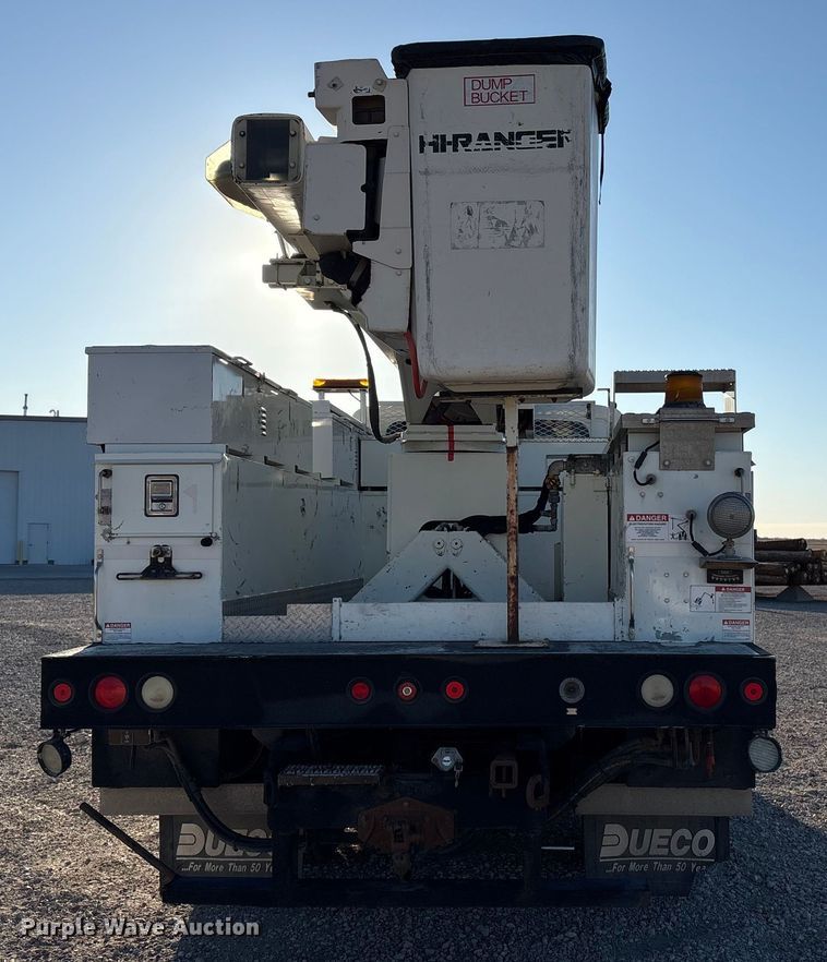 image for item FG2694 2012 International 4300 bucket truck