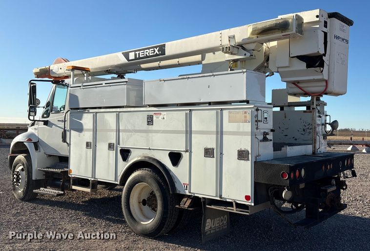 image for item FG2694 2012 International 4300 bucket truck