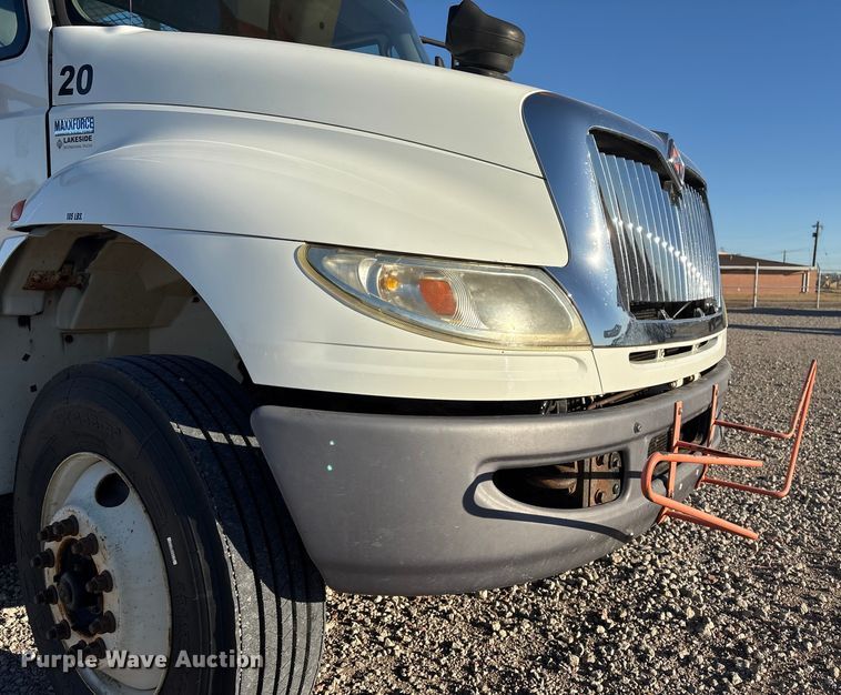 image for item FG2694 2012 International 4300 bucket truck