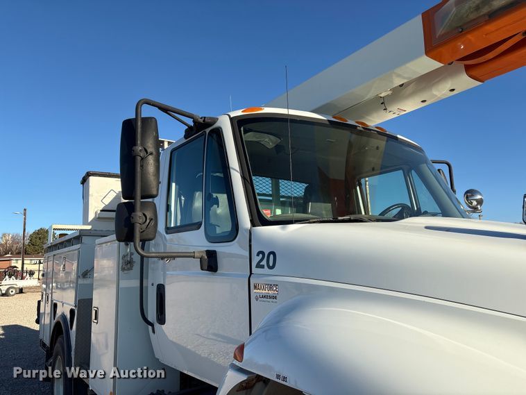 image for item FG2694 2012 International 4300 bucket truck
