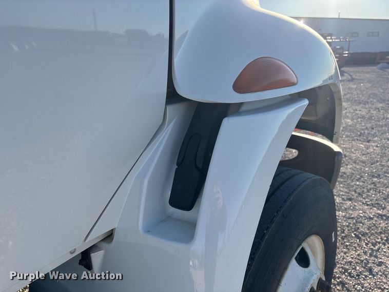 image for item FG2694 2012 International 4300 bucket truck