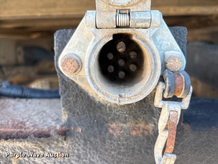 image for item FG2694 2012 International 4300 bucket truck