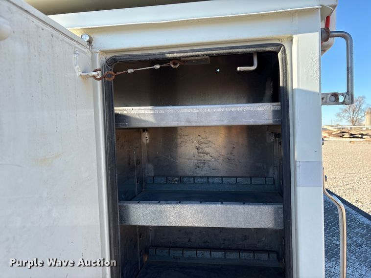 image for item FG2694 2012 International 4300 bucket truck