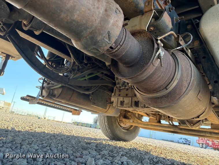 image for item FG2694 2012 International 4300 bucket truck