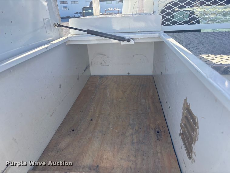 image for item FG2694 2012 International 4300 bucket truck