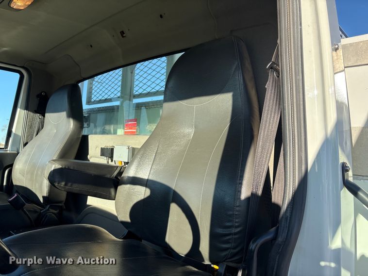 image for item FG2694 2012 International 4300 bucket truck