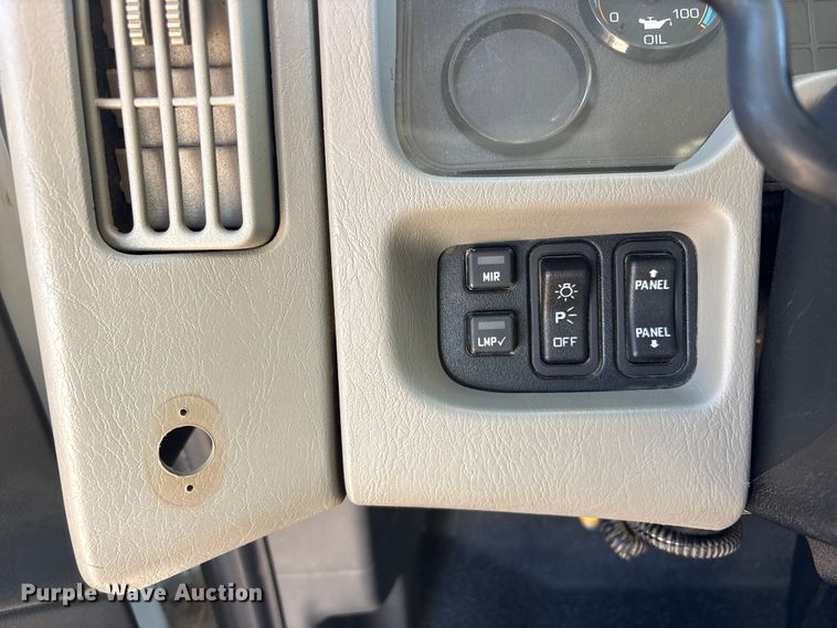 image for item FG2694 2012 International 4300 bucket truck