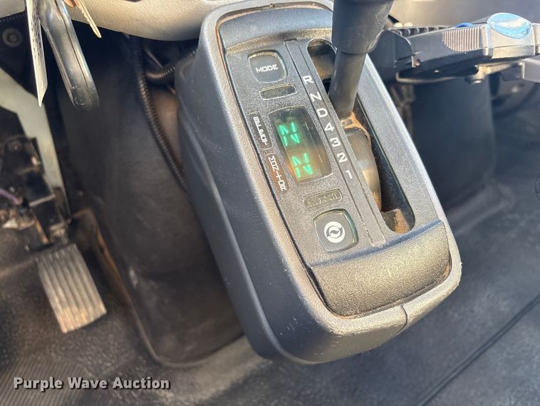 image for item FG2694 2012 International 4300 bucket truck