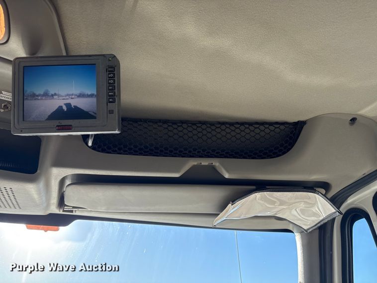 image for item FG2694 2012 International 4300 bucket truck