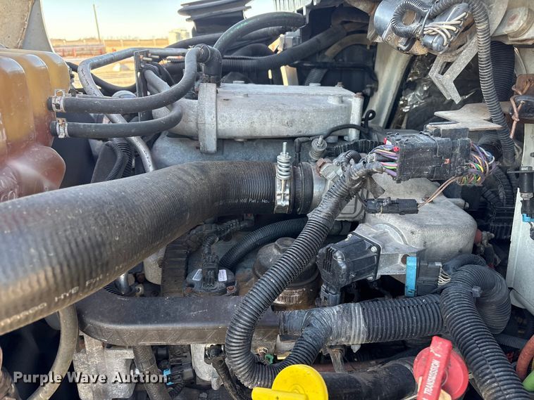 image for item FG2694 2012 International 4300 bucket truck