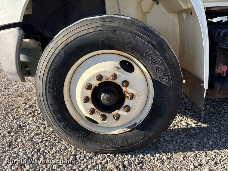 image for item FG2694 2012 International 4300 bucket truck