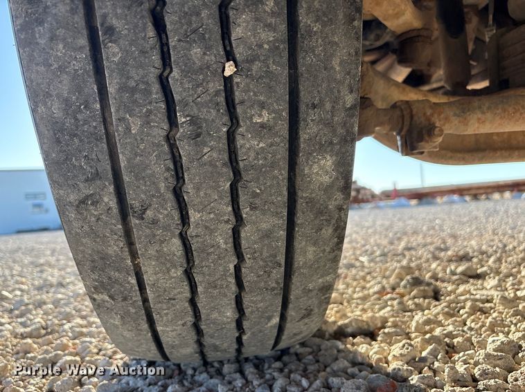 image for item FG2694 2012 International 4300 bucket truck