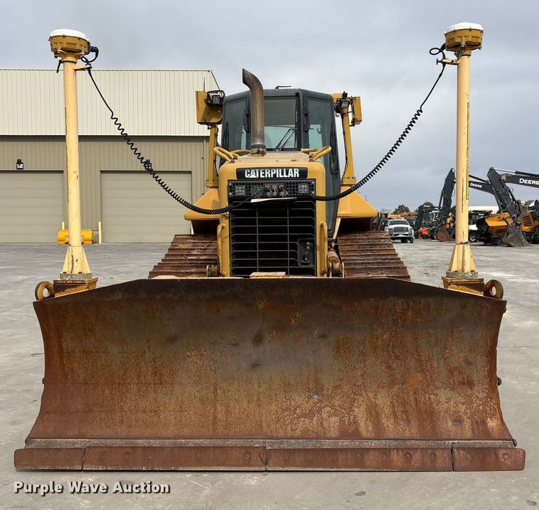 image for item FG2695 2008 Caterpillar D6N XL dozer