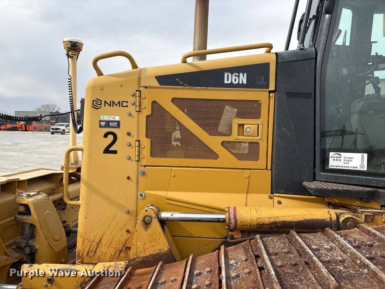 image for item FG2695 2008 Caterpillar D6N XL dozer