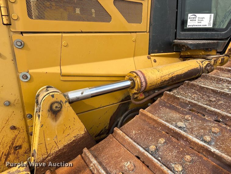 image for item FG2695 2008 Caterpillar D6N XL dozer