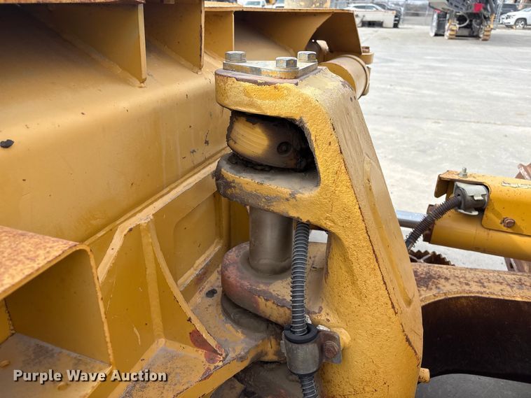 image for item FG2695 2008 Caterpillar D6N XL dozer