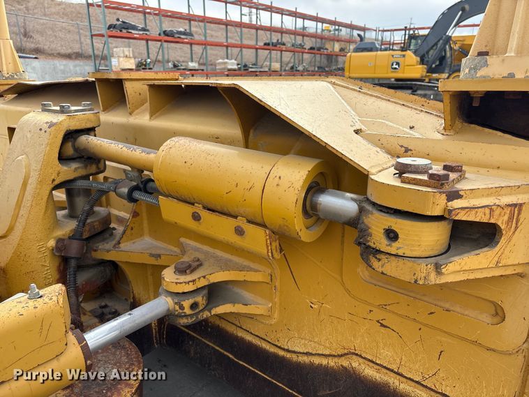 image for item FG2695 2008 Caterpillar D6N XL dozer