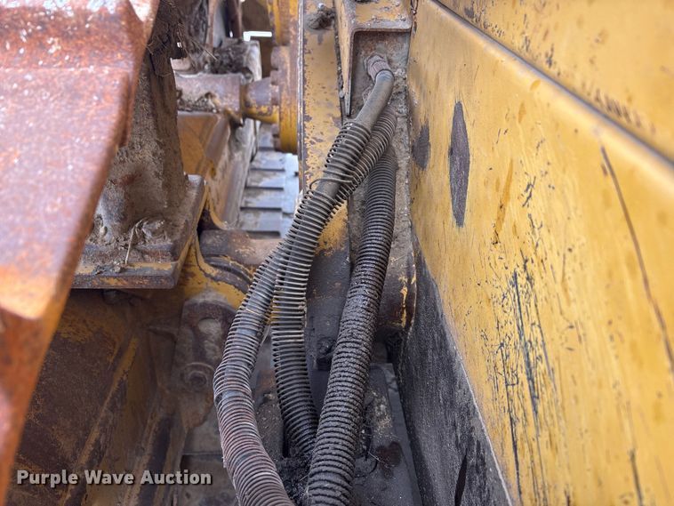 image for item FG2695 2008 Caterpillar D6N XL dozer