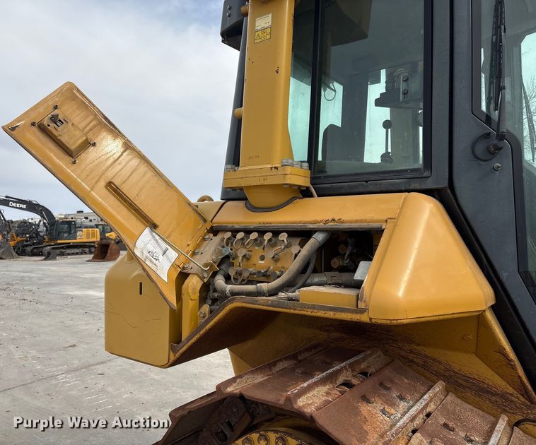 image for item FG2695 2008 Caterpillar D6N XL dozer