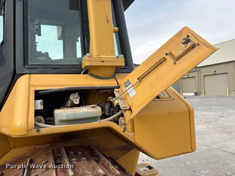 image for item FG2695 2008 Caterpillar D6N XL dozer
