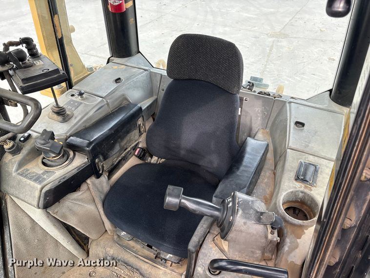 image for item FG2695 2008 Caterpillar D6N XL dozer