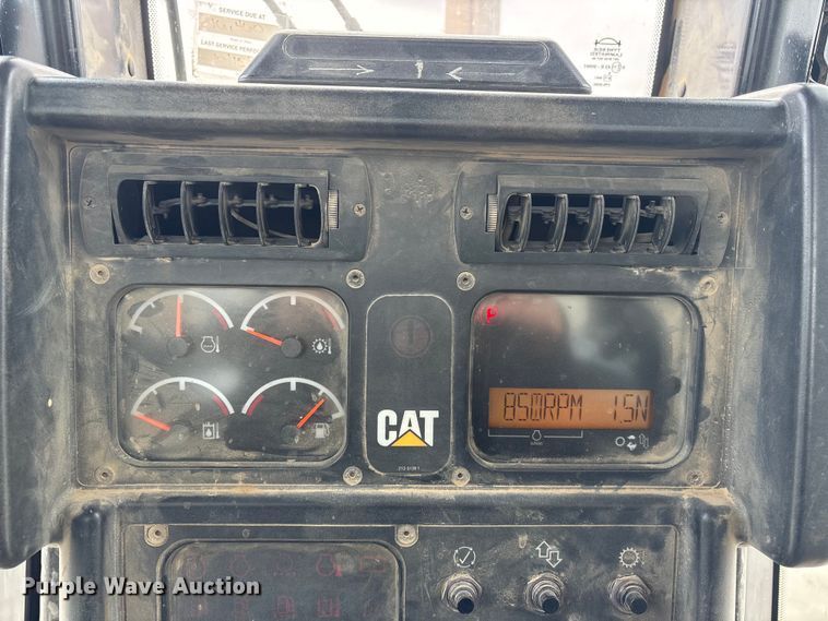 image for item FG2695 2008 Caterpillar D6N XL dozer