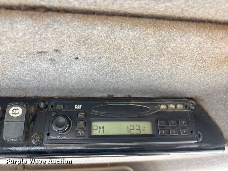 image for item FG2695 2008 Caterpillar D6N XL dozer