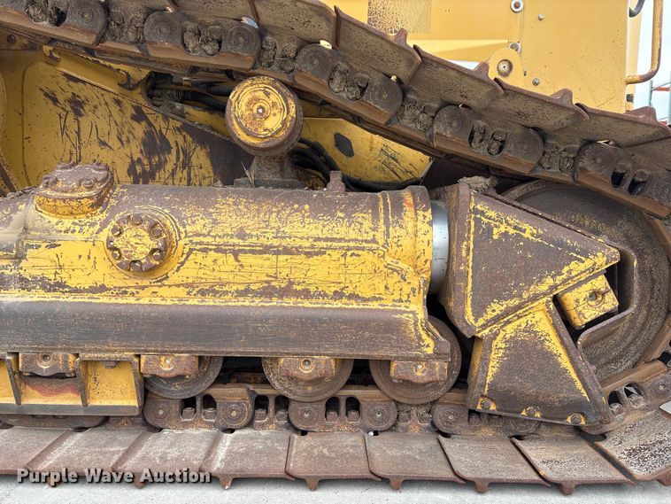 image for item FG2695 2008 Caterpillar D6N XL dozer