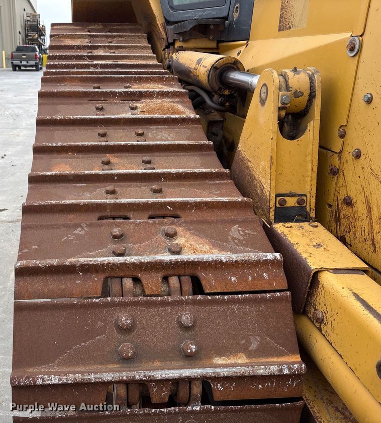 image for item FG2695 2008 Caterpillar D6N XL dozer