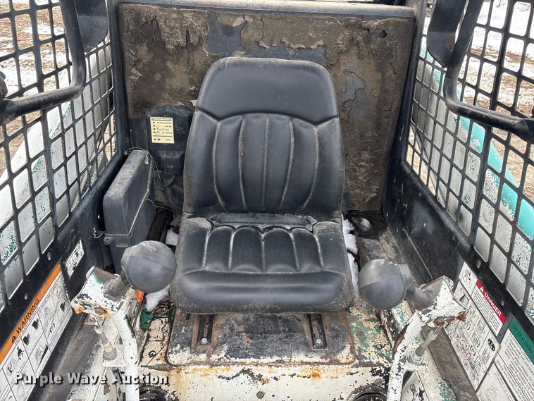 image for item FG2703 1997 Bobcat 863 skid steer loader