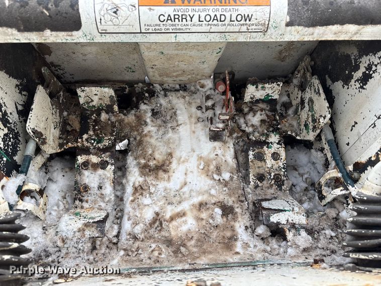 image for item FG2703 1997 Bobcat 863 skid steer loader