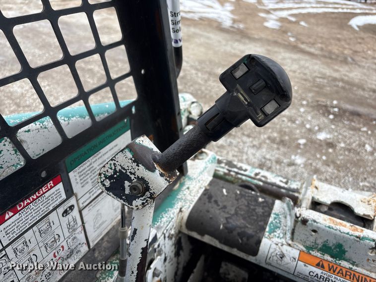 image for item FG2703 1997 Bobcat 863 skid steer loader