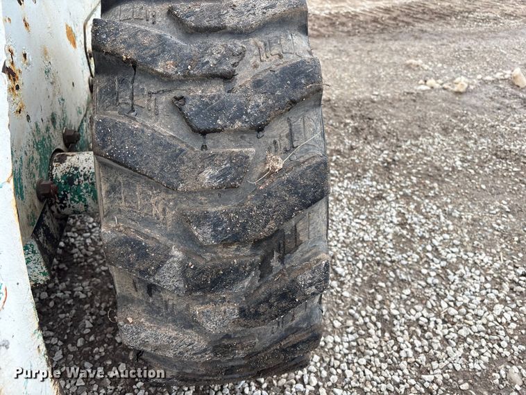 image for item FG2703 1997 Bobcat 863 skid steer loader