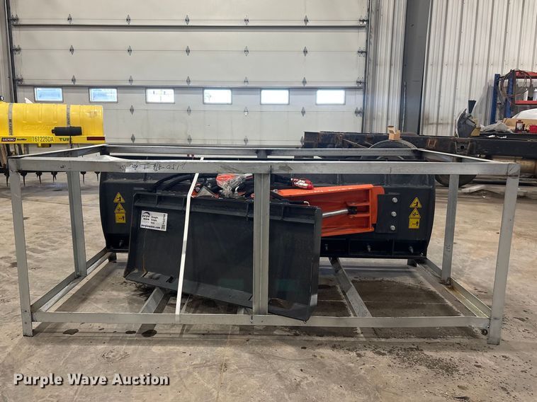 image for item FG2748 2025 WIG XN-TT01-84 skid steer dozer blade