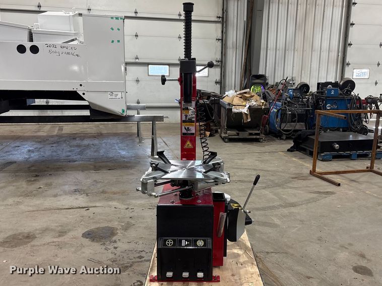 image for item FG2752 2025 Tyre Changer tire machine