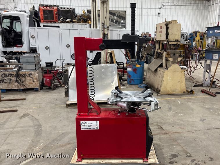 image for item FG2752 2025 Tyre Changer tire machine