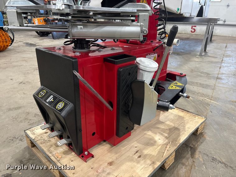 image for item FG2752 2025 Tyre Changer tire machine