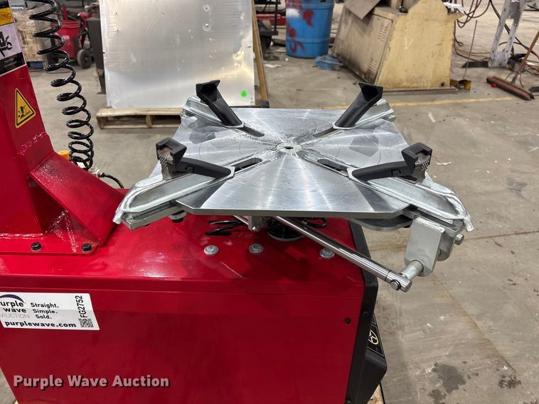 image for item FG2752 2025 Tyre Changer tire machine