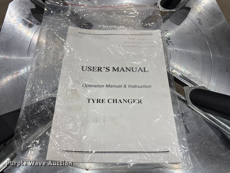 image for item FG2752 2025 Tyre Changer tire machine