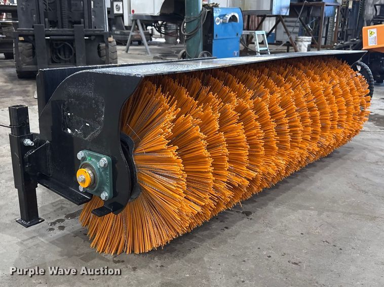 image for item FG2754 2025 Giyi SE61 skid steer broom