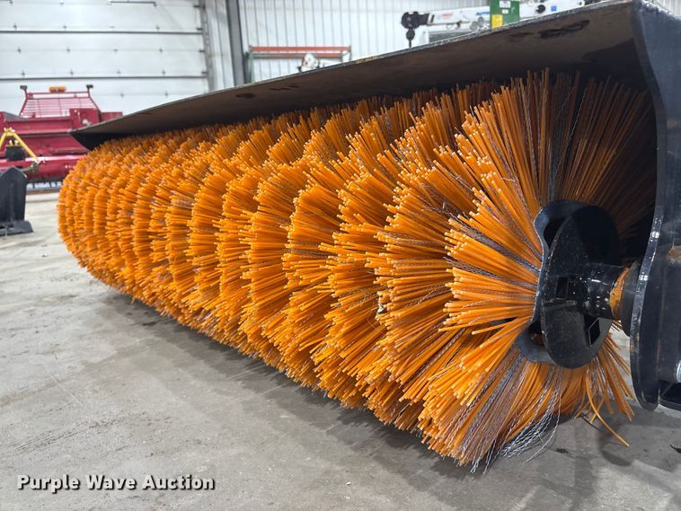 image for item FG2754 2025 Giyi SE61 skid steer broom