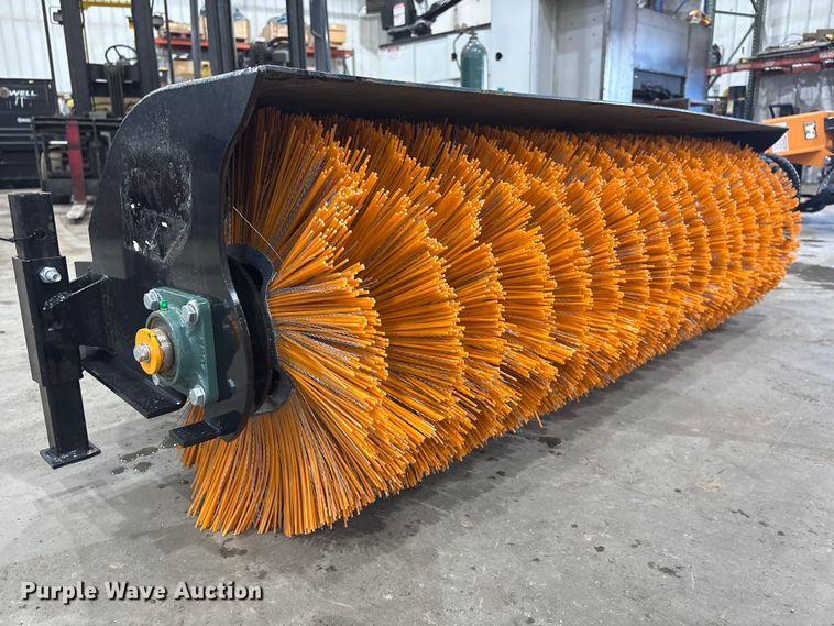 image for item FG2754 2025 Giyi SE61 skid steer broom