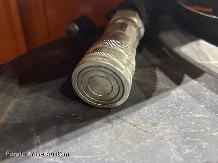 image for item FG2755 2025 Arteer TSG-31W skid steer stump grinder