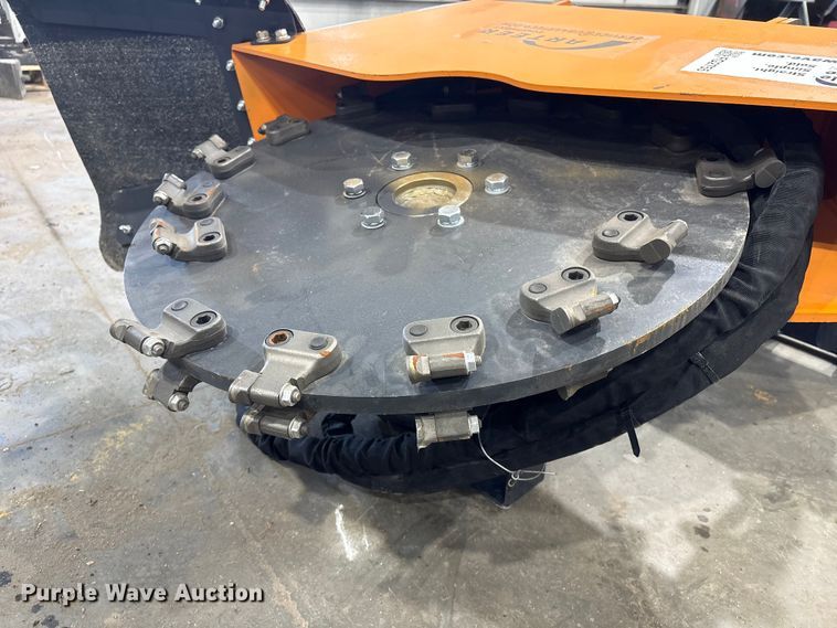 image for item FG2755 2025 Arteer TSG-31W skid steer stump grinder