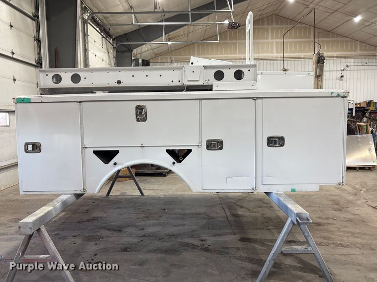 image for item FG2756 2023 Altec FLNA4002 utility bed