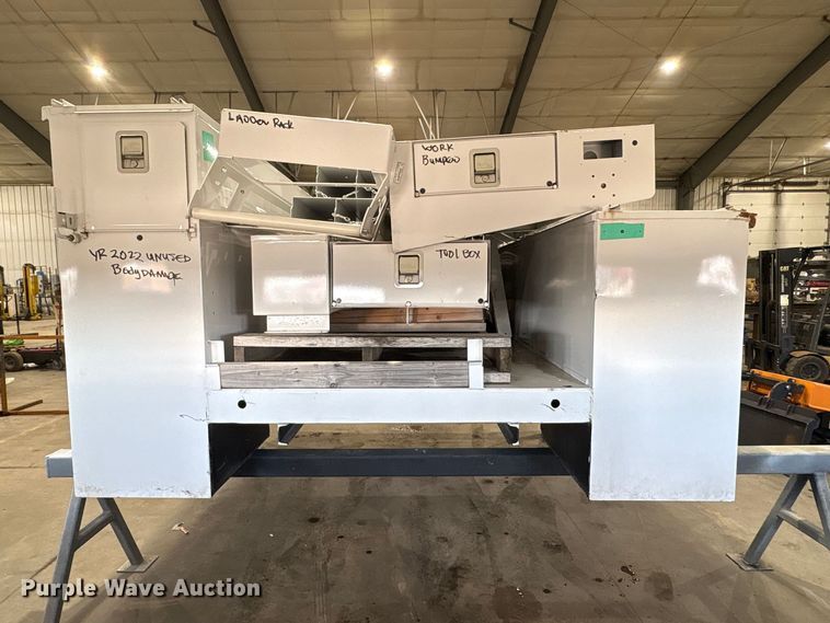 image for item FG2756 2023 Altec FLNA4002 utility bed