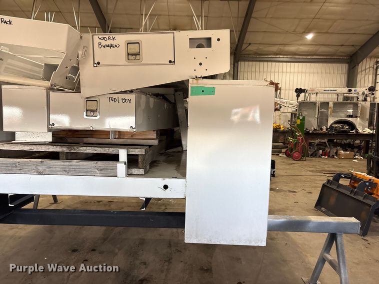 image for item FG2756 2023 Altec FLNA4002 utility bed