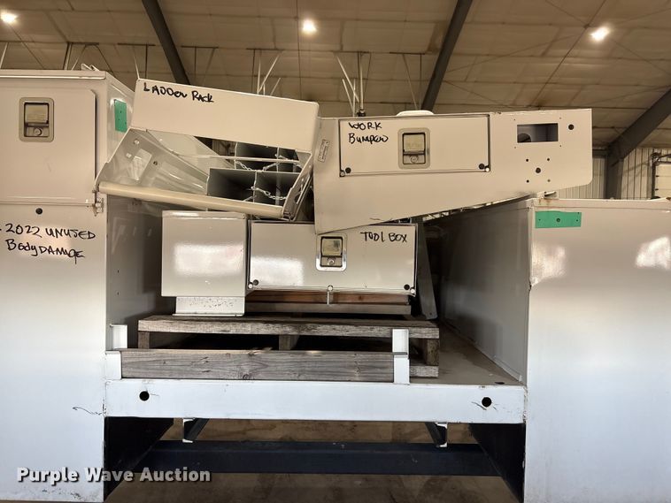 image for item FG2756 2023 Altec FLNA4002 utility bed